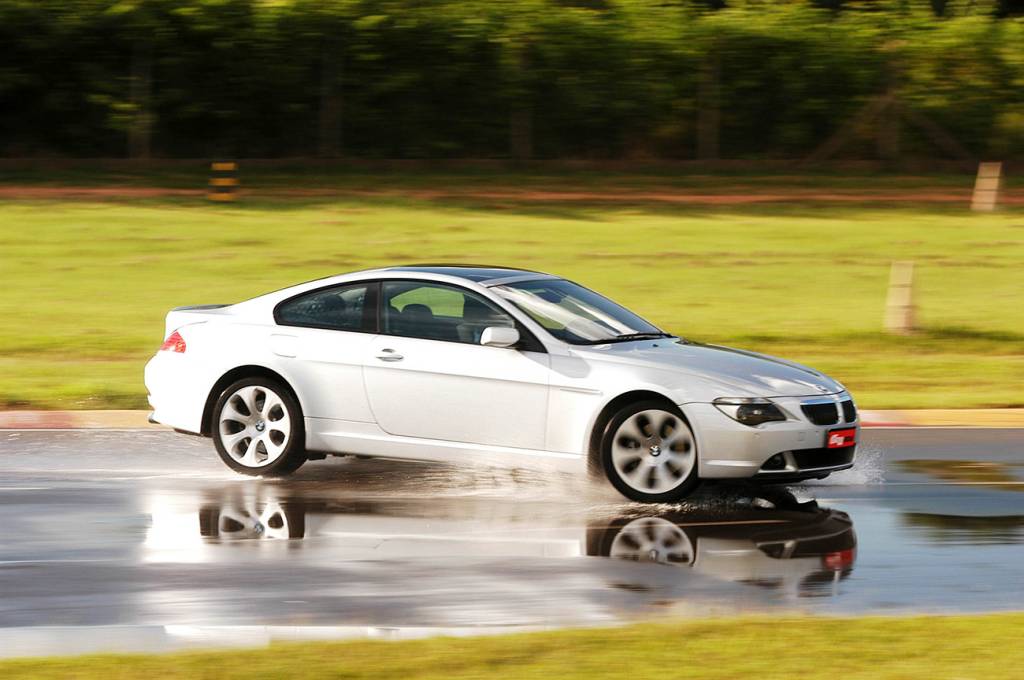 O manual das situações de emergência com pneus