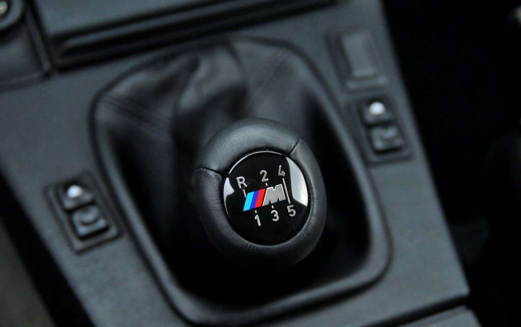 Alavanca de câmbio do tipo dogleg do BMW M3 Alavanca de câmbio do tipo dogleg dos BMW M3