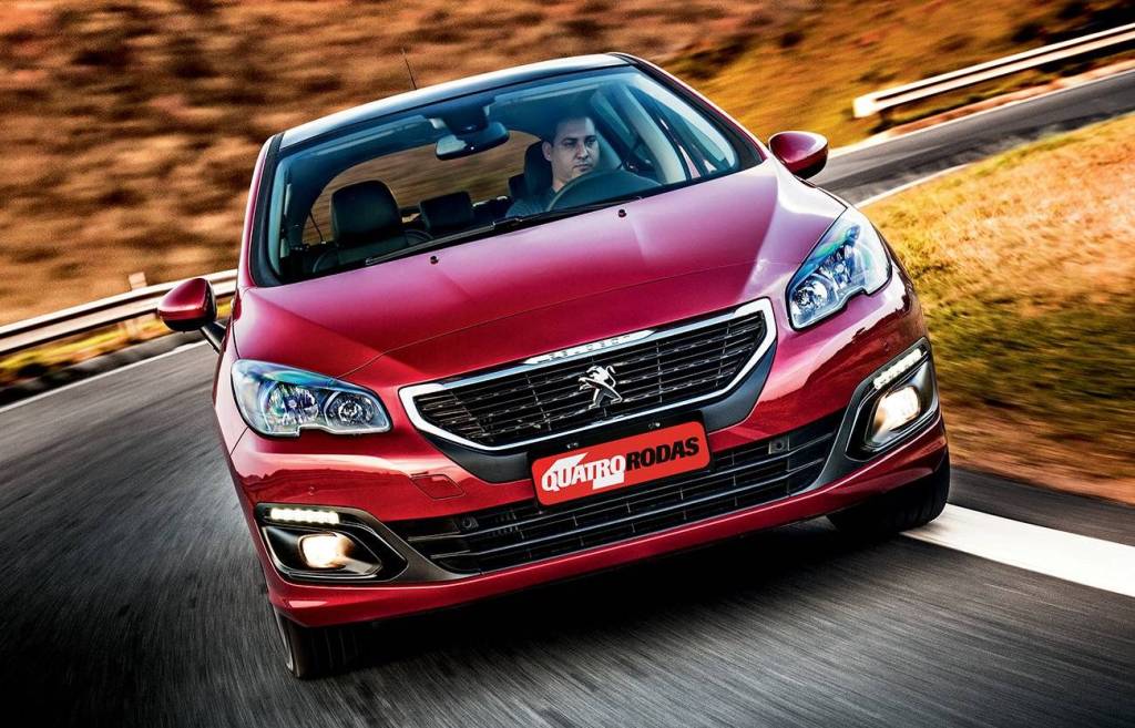 Peugeot 308 fica mais barato e ganha nova versão de entrada