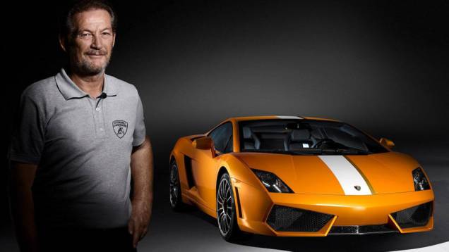 Lamborghini Gallardo Valentino Balboni: o piloto de testes mais famoso da marca de SantAgata Bolognese batiza esta série especial, equipada com um motor 5.2 V10 de 550 cv Lamborghini Gallardo Valentino Balboni: o piloto de testes mais famoso da marca de SantAgata Bolognese batiza esta série especial, equipada com um motor 5.2 V10 de 550 cv