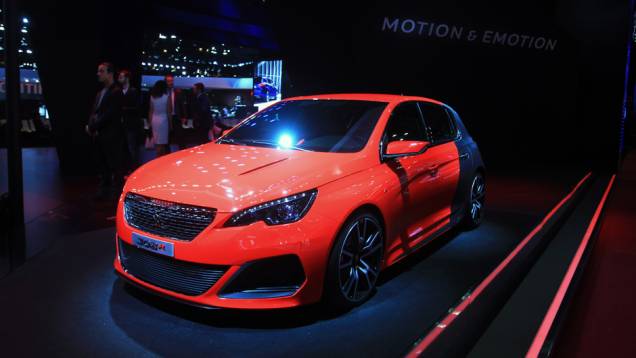 Peugeot R Concept | <a href="https://preprod.quatrorodas.abril.com.br/galerias/saloes/paris/2014/direto-salao-paris-parte-2-803962.shtml" rel="migration">Veja mais: direto de Paris - Parte 2</a> Peugeot R Concept | <a href="https://preprod.quatrorodas.abril.com.br/galerias/saloes/paris/2014/direto-salao-paris-parte-2-803962.shtml" rel="migration">Veja mais: direto de Paris - Parte 2</a>