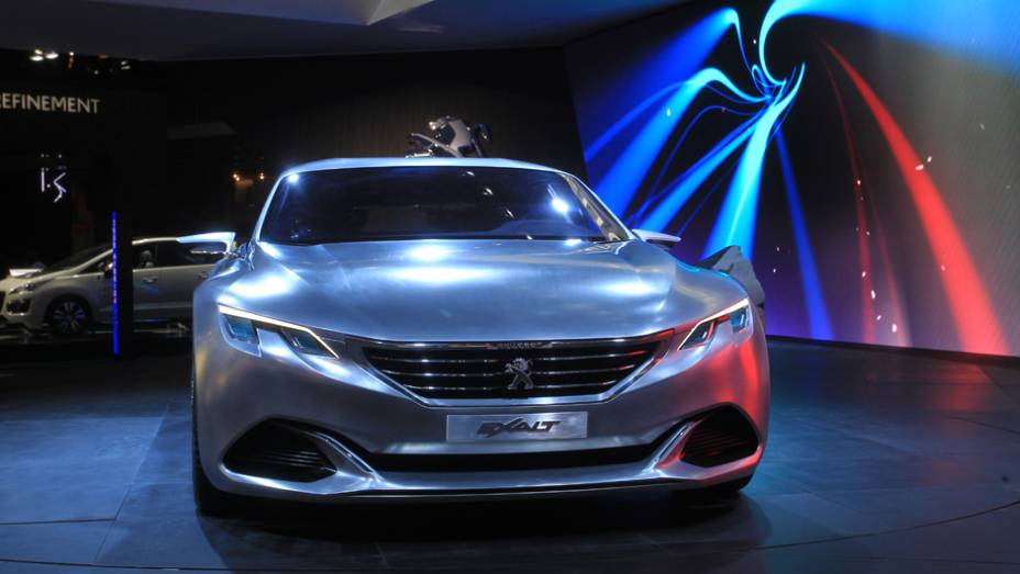 Peugeot Exalt | <a href="https://preprod.quatrorodas.abril.com.br/noticias/saloes/paris-2014/peugeot-atualiza-exalt-concept-798909.shtml" rel="migration">Leia mais</a> | <a href="https://preprod.quatrorodas.abril.com.br/galerias/saloes/paris/2014/direto-salao-paris-parte-2-803962.shtml" rel="migration">V</a>