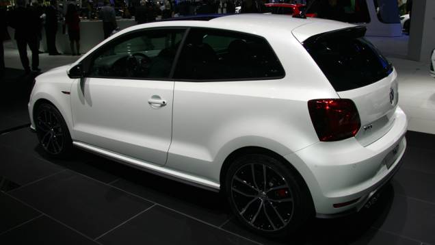 Volkswagen Polo GTI | <a href="https://preprod.quatrorodas.abril.com.br/galerias/saloes/paris/2014/direto-salao-paris-parte-2-803962.shtml" rel="migration">Veja mais: direto de Paris - Parte 2</a> Volkswagen Polo GTI | <a href="https://preprod.quatrorodas.abril.com.br/galerias/saloes/paris/2014/direto-salao-paris-parte-2-803962.shtml" rel="migration">Veja mais: direto de Paris - Parte 2</a>