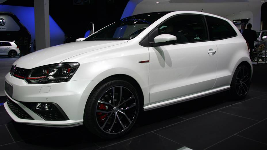 Volkswagen Polo GTI | <a href="https://preprod.quatrorodas.abril.com.br/galerias/saloes/paris/2014/direto-salao-paris-parte-2-803962.shtml" rel="migration">Veja mais: direto de Paris - Parte 2</a>