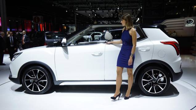 Desenho antecipa futuro modelo de produção | <a href="https://preprod.quatrorodas.abril.com.br/noticias/saloes/paris-2014/ssangyong-lanca-suv-salao-paris-799528.shtml" rel="migration">Leia mais</a> Desenho antecipa futuro modelo de produção | <a href="https://preprod.quatrorodas.abril.com.br/noticias/saloes/paris-2014/ssangyong-lanca-suv-salao-paris-799528.shtml" rel="migration">Leia mais</a>
