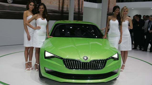 Veja as belas Garotas do <a href="https://preprod.quatrorodas.abril.com.br/noticias/saloes/genebra-2014/" rel="migration">Salão de Genebra 2014</a> Veja as belas Garotas do <a href="https://preprod.quatrorodas.abril.com.br/noticias/saloes/genebra-2014/" rel="migration">Salão de Genebra 2014</a>