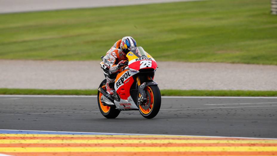 Pedrosa terminou em terceiro e em quarto no campeonato. | <a href="https://preprod.quatrorodas.abril.com.br/moto/noticias/motogp-marquez-vence-quebra-recorde-vitoria-temporada-811357.shtml" rel="migration">Leia mais</a>