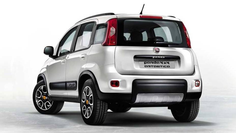 Com visual diferenciado, o modelo celebra os 30 anos de produção do Panda | <a href="https://preprod.quatrorodas.abril.com.br/saloes/frankfurt/2013/fiat-panda-4-x-4-antartica-752183.shtml" rel="migration">Leia mais</a>