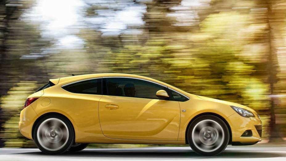 Vers&atilde;o baseada no Astra europeu ter&aacute; quatro op&ccedil;&otilde;es de motoriza&ccedil;&atilde;o