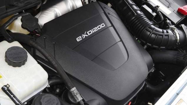 Motor é o 2.0 16V a diesel, que desenvolve 175 cv | <a href="https://preprod.quatrorodas.abril.com.br/carros/lancamentos/ssangyong-korando-637990.shtml" rel="migration">Leia mais</a> Motor é o 2.0 16V a diesel, que desenvolve 175 cv | <a href="https://preprod.quatrorodas.abril.com.br/carros/lancamentos/ssangyong-korando-637990.shtml" rel="migration">Leia mais</a>