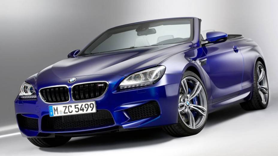 A versão conversível entrega o desempenho do cupê com o prazer de andar sem capota | <a href="https://preprod.quatrorodas.abril.com.br/saloes/genebra/2012/bmw-m6-678571.shtml" rel="migration">Leia mais</a>