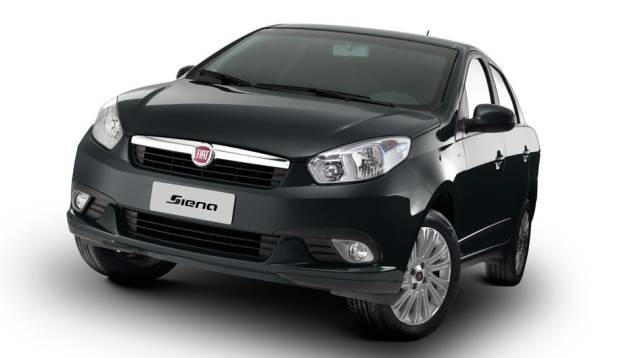 A dianteira se afastou do visual do Palio, que por sua vez buscou inspiração no Punto | <a href="https://preprod.quatrorodas.abril.com.br/carros/lancamentos/fiat-grand-siena-680146.shtml" rel="migration">Leia mais</a> A dianteira se afastou do visual do Palio, que por sua vez buscou inspiração no Punto | <a href="https://preprod.quatrorodas.abril.com.br/carros/lancamentos/fiat-grand-siena-680146.shtml" rel="migration">Leia mais</a>