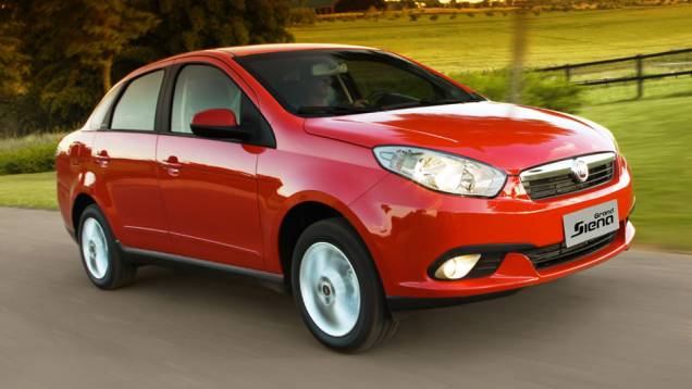 Os preços do Siena começam em R$ 38.710 na versão Attractive 1.4 | <a href="https://preprod.quatrorodas.abril.com.br/carros/lancamentos/fiat-grand-siena-680146.shtml" rel="migration">Leia mais</a> Os preços do Siena começam em R$ 38.710 na versão Attractive 1.4 | <a href="https://preprod.quatrorodas.abril.com.br/carros/lancamentos/fiat-grand-siena-680146.shtml" rel="migration">Leia mais</a>