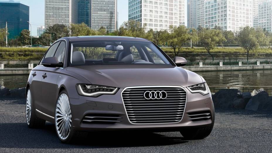 Sed&atilde; h&iacute;brido &eacute; baseado no j&aacute; consolidado A6 | <a href="https://preprod.quatrorodas.abril.com.br/saloes/pequim/2012/audi-a6-l-e-tron-682722.shtml" rel="migration">Leia mais</a>