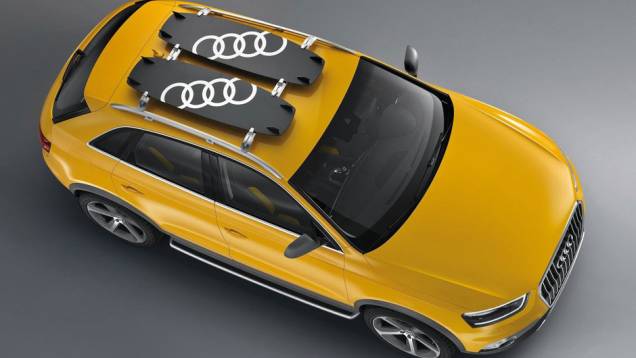 Destaque para o par de pranchas de kitesurf instaladas no teto do carro | <a href="https://preprod.quatrorodas.abril.com.br/saloes/pequim/2012/audi-q3-jinlong-yufeng-682750.shtml" rel="migration">Leia mais</a> Destaque para o par de pranchas de kitesurf instaladas no teto do carro | <a href="https://preprod.quatrorodas.abril.com.br/saloes/pequim/2012/audi-q3-jinlong-yufeng-682750.shtml" rel="migration">Leia mais</a>