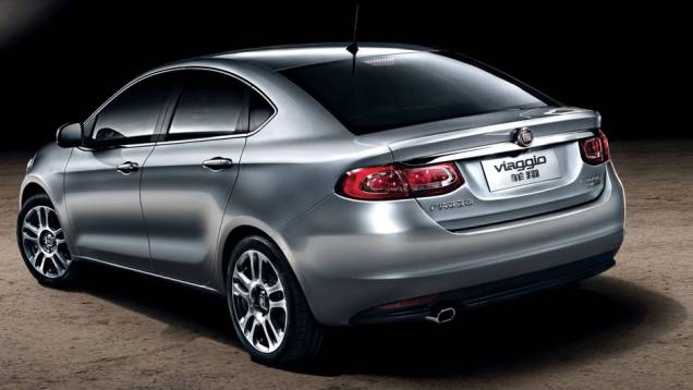 Modelo vai rivalizar com Ford Focus e Chevrolet Cruze | <a href="https://preprod.quatrorodas.abril.com.br/saloes/pequim/2012/fiat-viaggio-682586.shtml" rel="migration">Leia mais</a> Modelo vai rivalizar com Ford Focus e Chevrolet Cruze | <a href="https://preprod.quatrorodas.abril.com.br/saloes/pequim/2012/fiat-viaggio-682586.shtml" rel="migration">Leia mais</a>