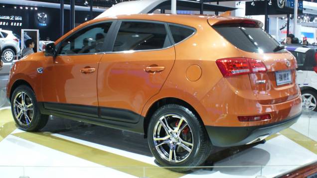 JAC SII | <a href="https://preprod.quatrorodas.abril.com.br/saloes/pequim/2012/jac-sii-682795.shtml" rel="migration">Leia mais</a> | <a href="https://preprod.quatrorodas.abril.com.br/galerias/saloes/pequim/2012/direto-pequim-parte-2-682968.shtml" rel="migration">Veja a parte 2</a> JAC SII | <a href="https://preprod.quatrorodas.abril.com.br/saloes/pequim/2012/jac-sii-682795.shtml" rel="migration">Leia mais</a> | <a href="https://preprod.quatrorodas.abril.com.br/galerias/saloes/pequim/2012/direto-pequim-parte-2-682968.shtml" rel="migration">Veja a parte 2</a>