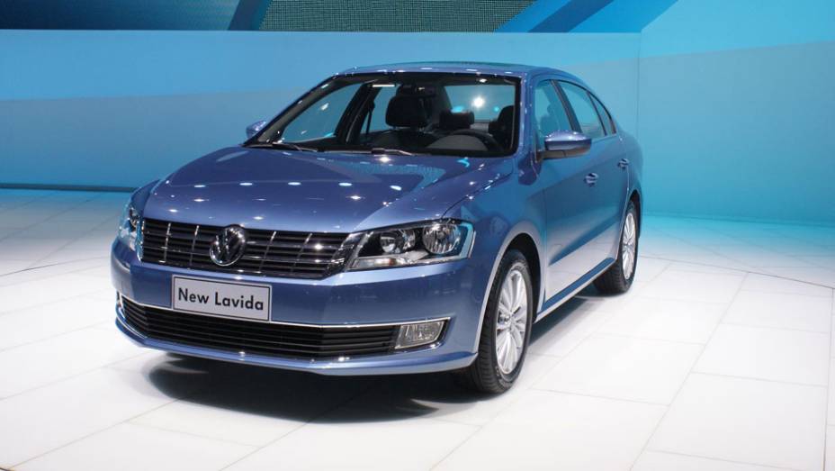 Volkswagen Lavida | <a href="https://preprod.quatrorodas.abril.com.br/galerias/saloes/pequim/2012/volkswagen-lavida-682783.shtml" rel="migration">Veja mais fotos</a>