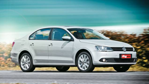 3º Lugar: Volkswagen Jetta | Depreciação em um ano: -8,0% | Versão do carro que menos se depreciou: Highline 2.0 TSI 4p 3º Lugar: Volkswagen Jetta | Depreciação em um ano: -8,0% | Versão do carro que menos se depreciou: Highline 2.0 TSI 4p