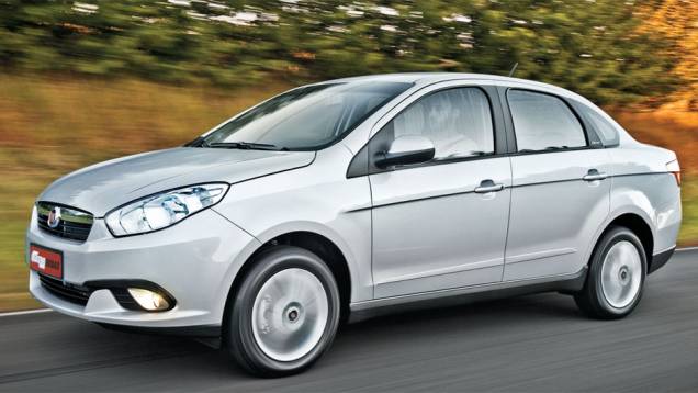 4º Lugar: Fiat Grand Siena | Depreciação em um ano: -8,0% | Versão do carro que menos se depreciou: Essence 1.6 16v 4p 4º Lugar: Fiat Grand Siena | Depreciação em um ano: -8,0% | Versão do carro que menos se depreciou: Essence 1.6 16v 4p