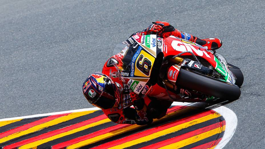 Stefan Bradl | <a href="https://preprod.quatrorodas.abril.com.br/moto/noticias/motogp-sete-vezes-marquez-790790.shtml" rel="migration">Leia mais</a>