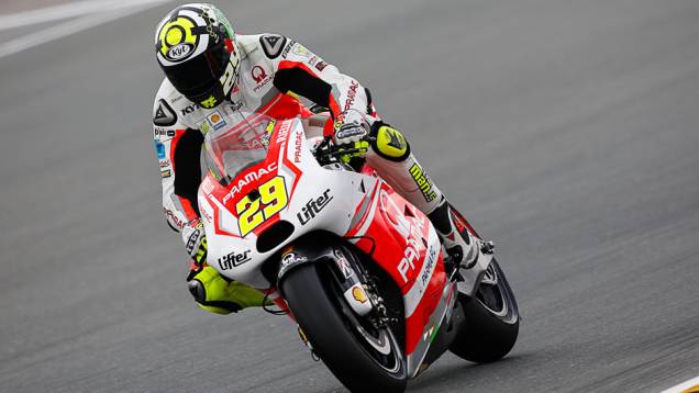 Andrea Iannone | <a href="https://preprod.quatrorodas.abril.com.br/moto/noticias/motogp-sete-vezes-marquez-790790.shtml" rel="migration">Leia mais</a> Andrea Iannone | <a href="https://preprod.quatrorodas.abril.com.br/moto/noticias/motogp-sete-vezes-marquez-790790.shtml" rel="migration">Leia mais</a>