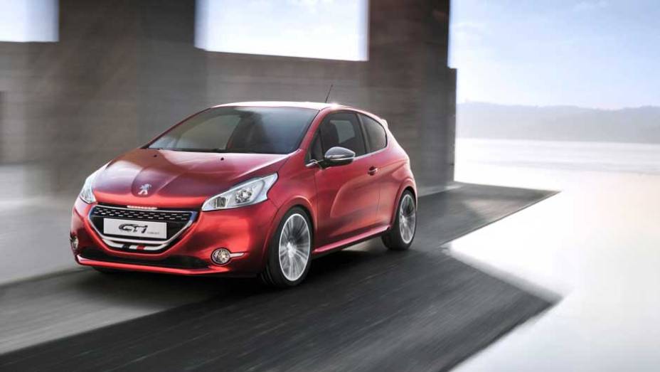 Peugeot confirmou a versão de produção do 208 GTI para o Salão de Paris deste ano. Versão conceitual foi mostrada em Genebra. <a href="https://preprod.quatrorodas.abril.com.br/noticias/fabricantes-peugeot-208-gti-sera-mostrado-paris-325335_p.shtml" rel="migration">Leia mais</a>