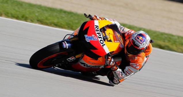 Casey Stoner sofreu um grave acidente no sábado, mas correu. Leia mais Casey Stoner sofreu um grave acidente no sábado, mas correu. Leia mais