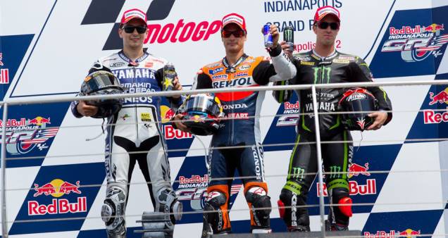Po¦üdio da MotoGP, da esq. para a dir.: Dovizioso, Pedrosa e Lorenzo. Leia mais Po¦üdio da MotoGP, da esq. para a dir.: Dovizioso, Pedrosa e Lorenzo. Leia mais