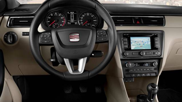 O Seat Toledo começará a ser vendido no seu país de origem (Espanha) e em Portugal até novembro deste ano. | <a href="%20https://preprod.quatrorodas.abril.com.br/saloes/paris/2012/seat-toledo-702696.shtml" rel="migration">Leia mais</a> O Seat Toledo começará a ser vendido no seu país de origem (Espanha) e em Portugal até novembro deste ano. | <a href="%20https://preprod.quatrorodas.abril.com.br/saloes/paris/2012/seat-toledo-702696.shtml" rel="migration">Leia mais</a>