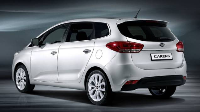 Como na maioria dos novos modelos da montadora coreana, a Carens terá linhas esguias e teto mais baixo | <a href="%20https://preprod.quatrorodas.abril.com.br/saloes/paris/2012/kia-carens-703371.shtml" rel="migration">Leia mais</a> Como na maioria dos novos modelos da montadora coreana, a Carens terá linhas esguias e teto mais baixo | <a href="%20https://preprod.quatrorodas.abril.com.br/saloes/paris/2012/kia-carens-703371.shtml" rel="migration">Leia mais</a>