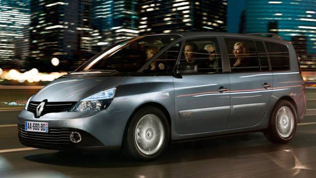 Uma delas é 2.0 dCi (diesel), com configurações de 128, 148 ou 173 cavalos de potência. | <a href="%20https://preprod.quatrorodas.abril.com.br/saloes/paris/2012/renault-espace-703296.shtml" rel="migration">Leia mais</a> Uma delas é 2.0 dCi (diesel), com configurações de 128, 148 ou 173 cavalos de potência. | <a href="%20https://preprod.quatrorodas.abril.com.br/saloes/paris/2012/renault-espace-703296.shtml" rel="migration">Leia mais</a>