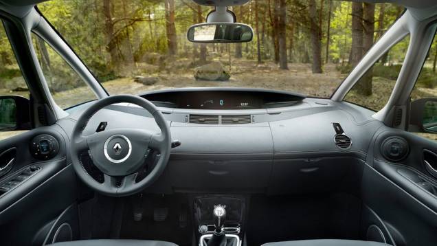 A outra possibilidade de propulsor é 2.0 a gasolina, com consumo estimado em 8,5 litros a cada 100 km. | <a href="%20https://preprod.quatrorodas.abril.com.br/saloes/paris/2012/renault-espace-703296.shtml" rel="migration">Leia mais</a> A outra possibilidade de propulsor é 2.0 a gasolina, com consumo estimado em 8,5 litros a cada 100 km. | <a href="%20https://preprod.quatrorodas.abril.com.br/saloes/paris/2012/renault-espace-703296.shtml" rel="migration">Leia mais</a>