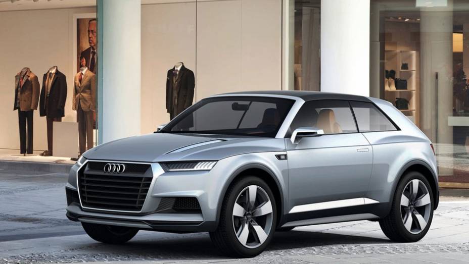 Modelo é um híbrido plug-in (que pode ser recarregado na tomada)| <a href="https://preprod.quatrorodas.abril.com.br/saloes/paris/2012/audi-crosslane-coupe-concept-703457.shtml" rel="migration">Leia mais</a>