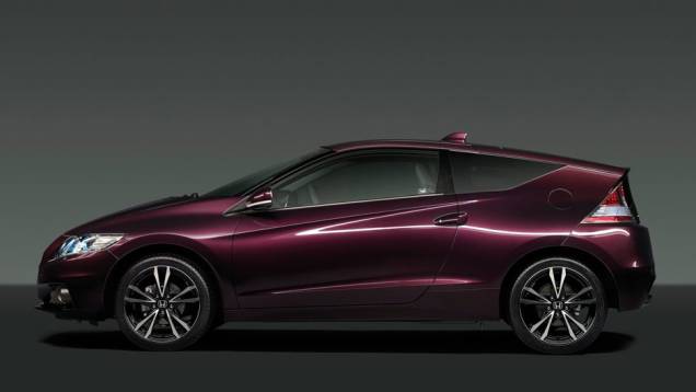 Destaque fica por conta do novo oara-choque dianteiro | <a href="https://preprod.quatrorodas.abril.com.br/saloes/paris/2012/honda-cr-z-703324.shtml" rel="migration">Leia mais</a> Destaque fica por conta do novo oara-choque dianteiro | <a href="https://preprod.quatrorodas.abril.com.br/saloes/paris/2012/honda-cr-z-703324.shtml" rel="migration">Leia mais</a>