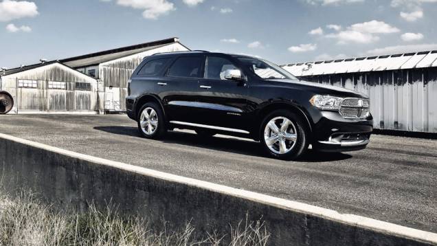 Dodge Durango | <a href="https://preprod.quatrorodas.abril.com.br/salao-do-automovel/2012/carros/durango-704005.shtml" rel="migration">Leia mais</a> Dodge Durango | <a href="https://preprod.quatrorodas.abril.com.br/salao-do-automovel/2012/carros/durango-704005.shtml" rel="migration">Leia mais</a>