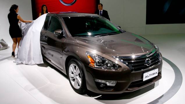 Altima estreia no Brasil em sua quinta geração <a href="https://preprod.quatrorodas.abril.com.br/salao-do-automovel/2012/carros/altima-708788.shtml" rel="migration">Leia mais</a> Altima estreia no Brasil em sua quinta geração <a href="https://preprod.quatrorodas.abril.com.br/salao-do-automovel/2012/carros/altima-708788.shtml" rel="migration">Leia mais</a>