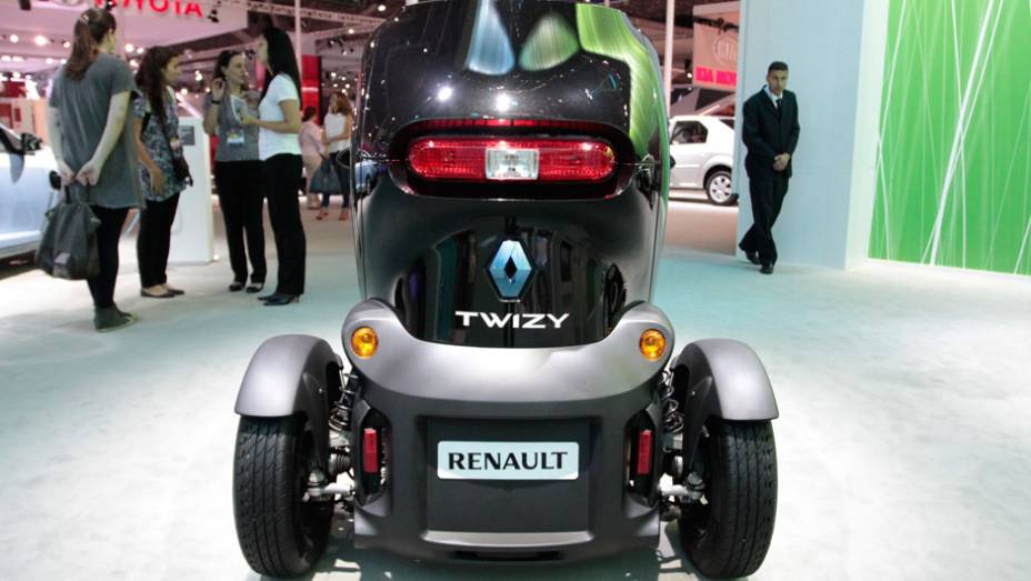 Twizy é o quadriciclo urbano da Renault <a href="https://preprod.quatrorodas.abril.com.br/salao-do-automovel/2012/carros/twizy-703944.shtml" rel="migration">Leia mais</a>