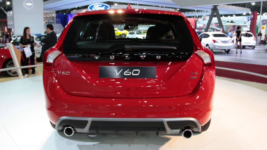 Os pre&ccedil;os variam de R$ 130 900 a R$ 199 900| <a href="https://preprod.quatrorodas.abril.com.br/salao-do-automovel/2012/carros/v60-709515.shtml" rel="migration">Leia mais</a>
