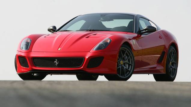 4º: Ferrari 599 GTO | Valor do IPVA 2013: R$ 71.099 | Valor venal, segundo tabela Fipe: R$ 1.777.471 | Ano de fabricação: 2011 | O carro que esse IPVA pagaria: C3 Picasso Exclusive 1.6 (R$ 63.300) 4º: Ferrari 599 GTO | Valor do IPVA 2013: R$ 71.099 | Valor venal, segundo tabela Fipe: R$ 1.777.471 | Ano de fabricação: 2011 | O carro que esse IPVA pagaria: C3 Picasso Exclusive 1.6 (R$ 63.300)