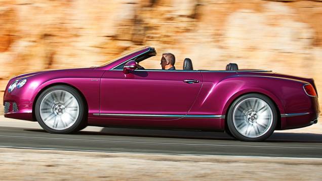 Dados fornecidos pela Bentley indicam que o modelo vai de 0 a 100 km/h em 4,1 segundos | <a href="https://preprod.quatrorodas.abril.com.br/saloes/detroit/2013/bentley-continental-gt-speed-convertible-730392.shtml" rel="migration">Leia mais</a> Dados fornecidos pela Bentley indicam que o modelo vai de 0 a 100 km/h em 4,1 segundos | <a href="https://preprod.quatrorodas.abril.com.br/saloes/detroit/2013/bentley-continental-gt-speed-convertible-730392.shtml" rel="migration">Leia mais</a>
