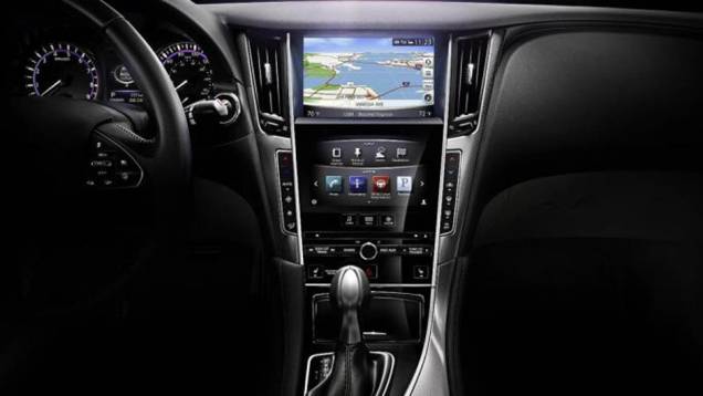 Motorização híbrida também estará disponível | <a href="https://preprod.quatrorodas.abril.com.br/saloes/detroit/2013/infiniti-q50-730893.shtml" rel="migration">Leia mais</a> Motorização híbrida também estará disponível | <a href="https://preprod.quatrorodas.abril.com.br/saloes/detroit/2013/infiniti-q50-730893.shtml" rel="migration">Leia mais</a>