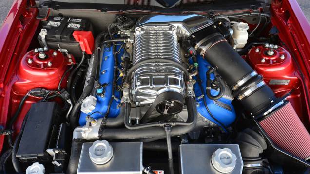 A nova versão do GT500 supera de longe a opção atual, que desenvolve "apenas" 662 cavalos | <a href="https://preprod.quatrorodas.abril.com.br/saloes/detroit/2013/shelby-gt500-super-snake-wide-body-731036.shtml" rel="migration">Leia mais</a> A nova versão do GT500 supera de longe a opção atual, que desenvolve "apenas" 662 cavalos | <a href="https://preprod.quatrorodas.abril.com.br/saloes/detroit/2013/shelby-gt500-super-snake-wide-body-731036.shtml" rel="migration">Leia mais</a>