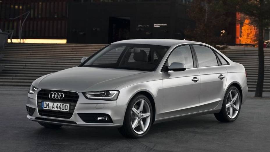 SEDÃS ESPORTIVOS: Audi A4