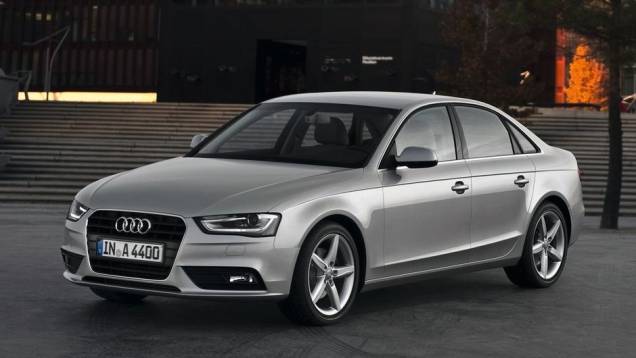 SEDÃS ESPORTIVOS: Audi A4 SEDÃS ESPORTIVOS: Audi A4
