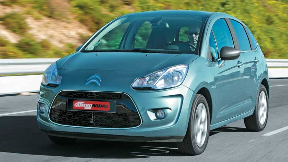 Citroën C3. Vendas em janeiro de 2012: 2.438 / Vendas de janeiro de 2013: 3.212 / Crescimento: 31 % | <a href="https://preprod.quatrorodas.abril.com.br/noticias/mercado/vendas-caem-13-64-janeiro-732838.shtml" rel="migration">Leia mais</a>