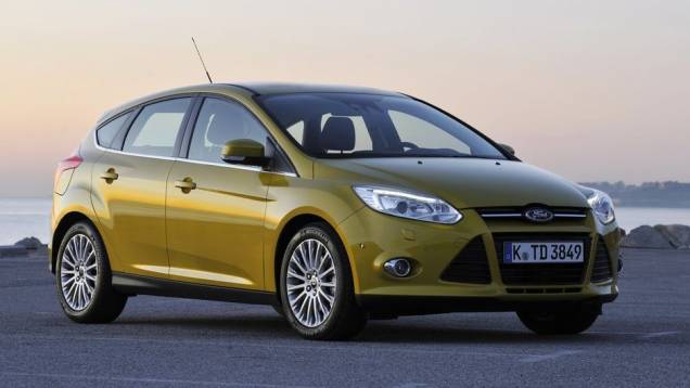 2º - Ford Focus - 964.580 <a href="https://preprod.quatrorodas.abril.com.br/noticias/mercado/minivan-chinesa-modelo-mais-vendido-2012-734156.shtml" rel="migration">Leia mais</a> 2º - Ford Focus - 964.580 <a href="https://preprod.quatrorodas.abril.com.br/noticias/mercado/minivan-chinesa-modelo-mais-vendido-2012-734156.shtml" rel="migration">Leia mais</a>