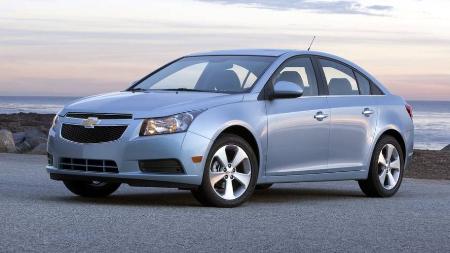 3º - Chevrolet Cruze - 731.937 <a href="https://preprod.quatrorodas.abril.com.br/noticias/mercado/minivan-chinesa-modelo-mais-vendido-2012-734156.shtml" rel="migration">Leia mais</a>