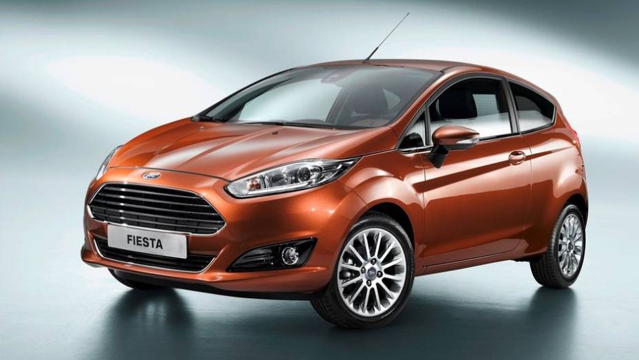 5º - Ford Fiesta - 666.397 <a href="https://preprod.quatrorodas.abril.com.br/noticias/mercado/minivan-chinesa-modelo-mais-vendido-2012-734156.shtml" rel="migration">Leia mais</a>