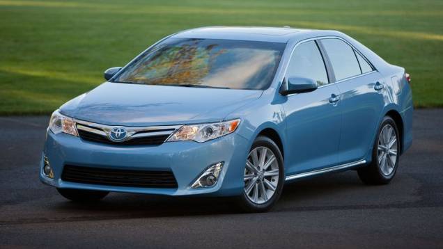 11º - Toyota Camry Hybrid - 16,2 km/l (consumo combinado) (gasolina) 11º - Toyota Camry Hybrid - 16,2 km/l (consumo combinado) (gasolina)